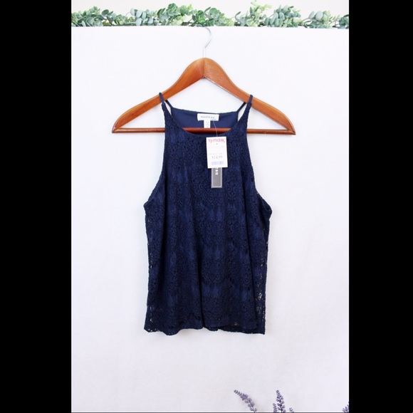 NWT Monteau Lace Top - Picture 3 of 3